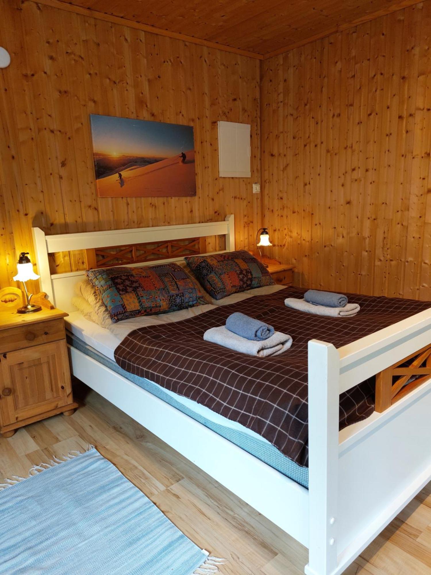 Eidsdal Camping Og Feriehus Exterior photo