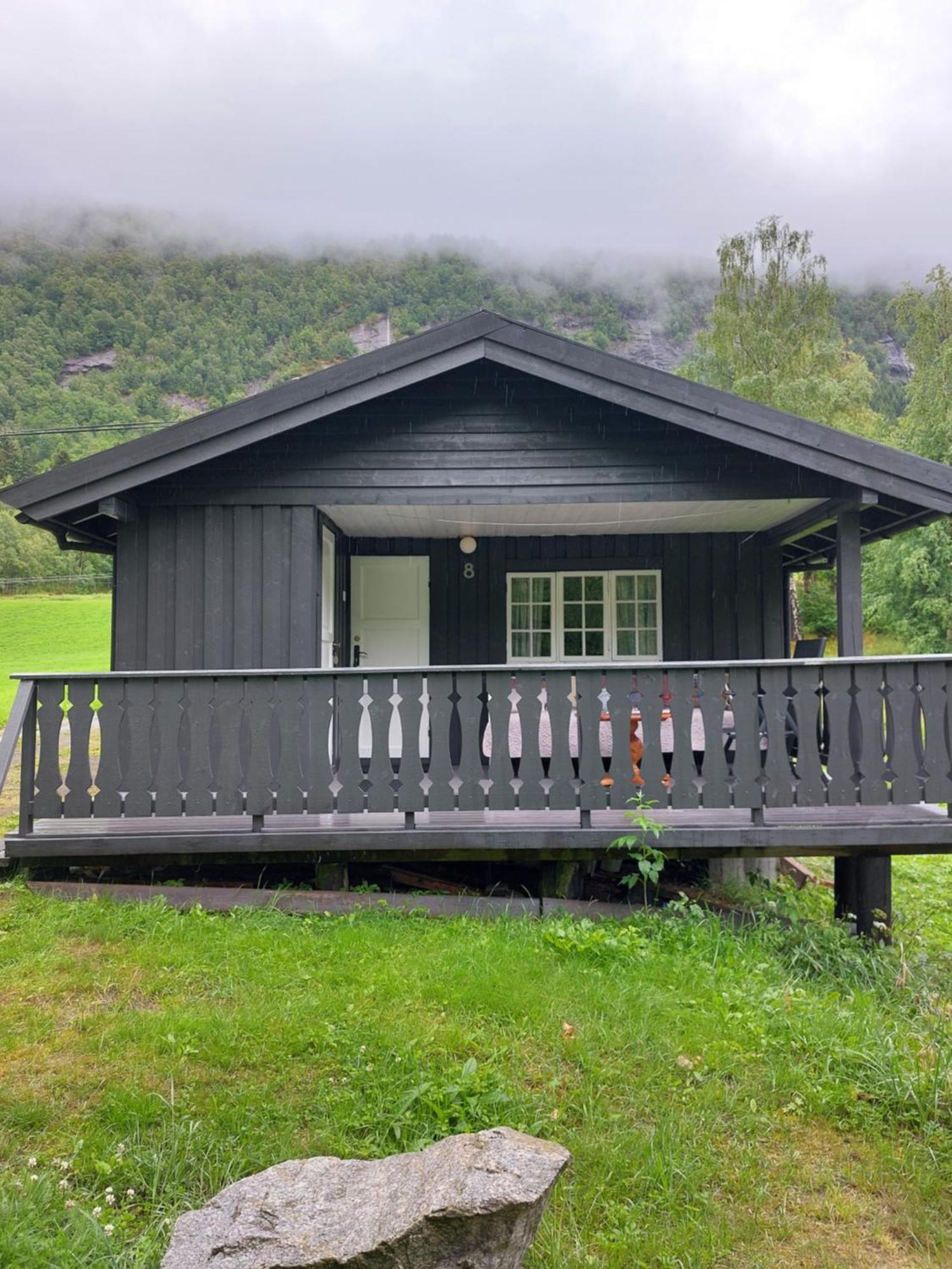 Eidsdal Camping Og Feriehus Exterior photo